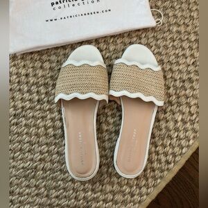Patricia Green Scallop Raffia Sandals Size 8